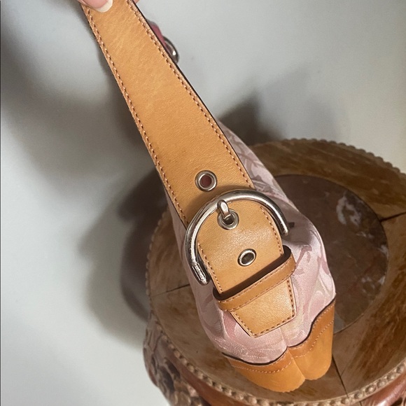 🌸🤎Y2K Coach small Optic Pink Soho Hobo purse🤎🌸 - Picture 5 of 15